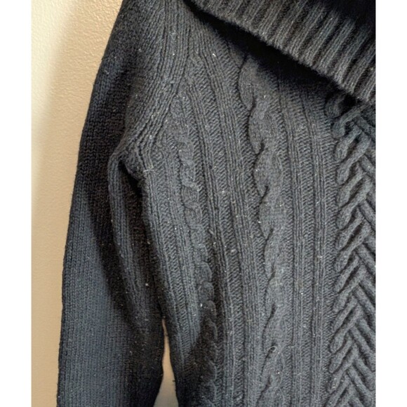 BCBGMaxazria Size Medium Turtleneck Sweater M Black BCBG Womens LS High Neck - Picture 3 of 5